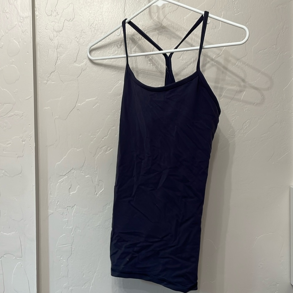 Lululemon tank